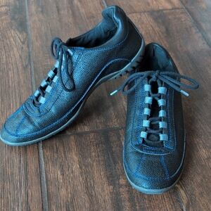Donald Pliner Black Leather Blue Stitching Casual Sneakers - Men's 9